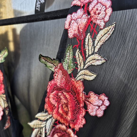 Love And Heart Boho Black Sheer Floral Embroidered Romper - Picture 5 of 9
